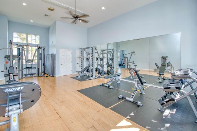 606 LAKE TALQUIN WAY, Groveland, FL 34736