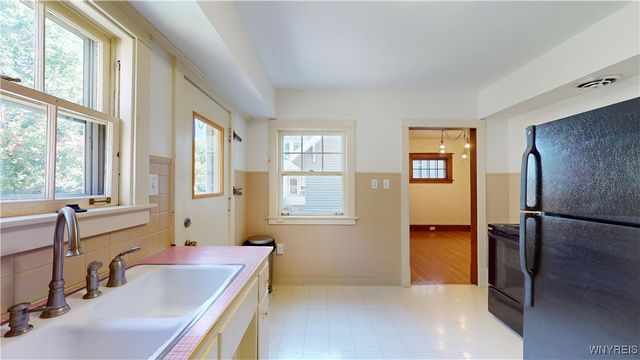 1146 Haeberle Avenue, Niagara Falls, NY 14301