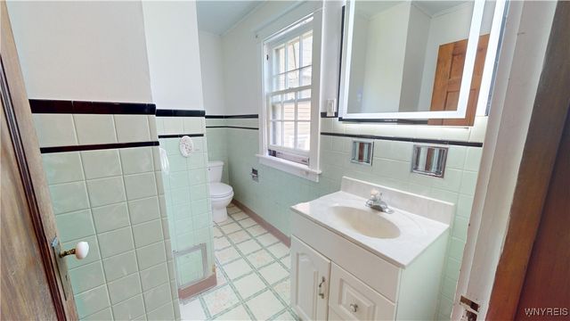 1146 Haeberle Avenue, Niagara Falls, NY 14301