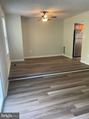 6918 SCOTCH DR, Laurel, MD 20707