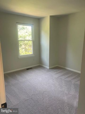 6918 SCOTCH DR, Laurel, MD 20707