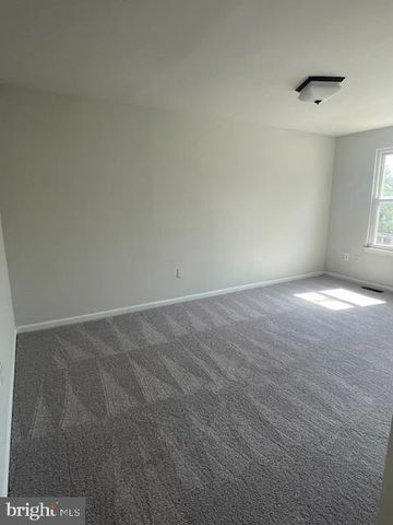 6918 SCOTCH DR, Laurel, MD 20707