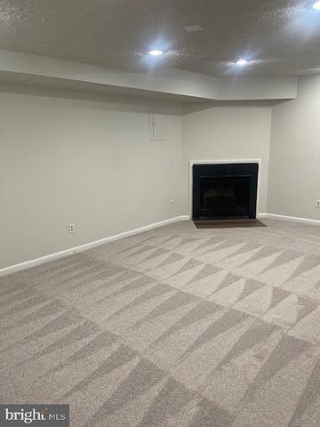 6918 SCOTCH DR, Laurel, MD 20707