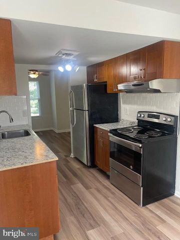 6918 SCOTCH DR, Laurel, MD 20707