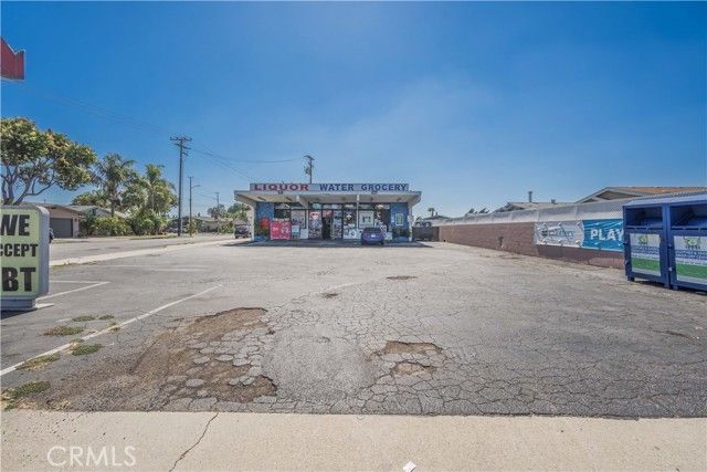 22429 Bloomfield Avenue, Hawaiian Gardens, CA 90630