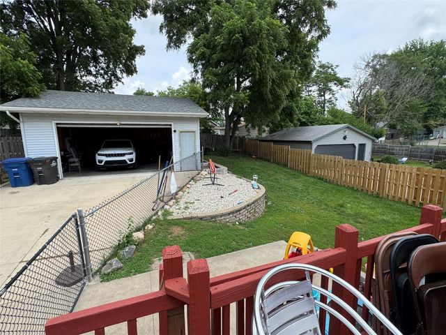 1105 Bundy Street, Des Moines, IA 50315