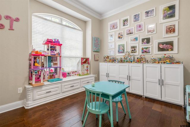 221 County Road 2308, Mineola, TX 75773