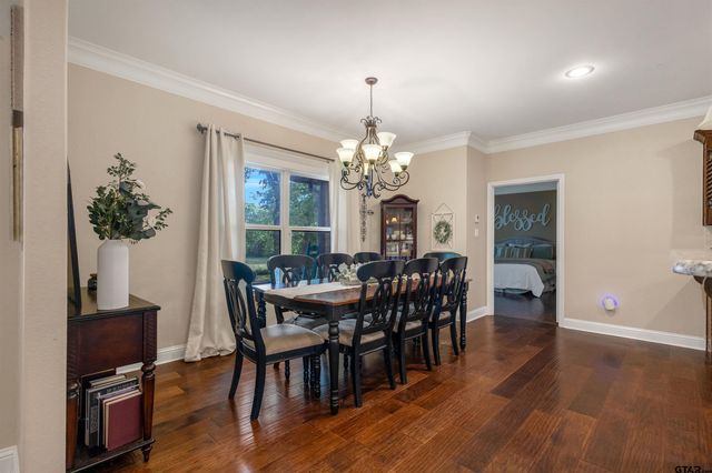 221 County Road 2308, Mineola, TX 75773