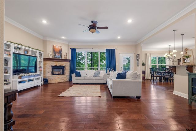 221 County Road 2308, Mineola, TX 75773