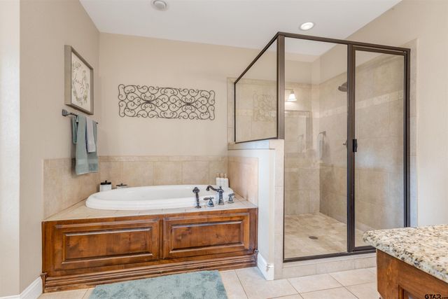 221 County Road 2308, Mineola, TX 75773