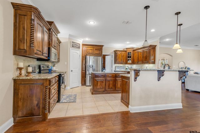 221 County Road 2308, Mineola, TX 75773