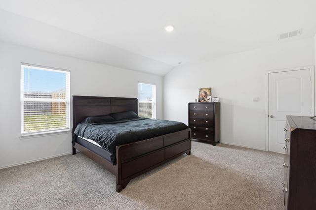 14335 Rain Dr, New Caney, TX 77357