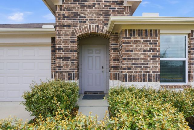14335 Rain Dr, New Caney, TX 77357