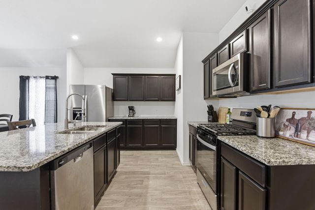 14335 Rain Dr, New Caney, TX 77357