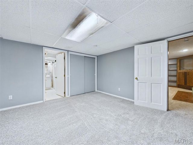 240 Sherwood Drive, Glen Carbon, IL 62034