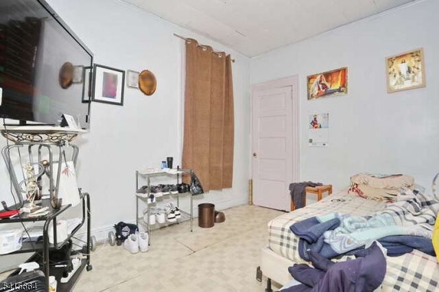 941 E 25Th St, Paterson City, NJ 07513