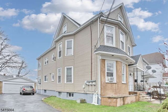 941 E 25Th St, Paterson City, NJ 07513