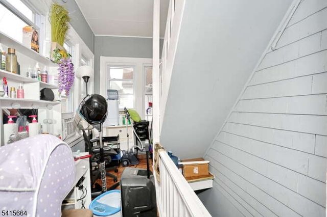 941 E 25Th St, Paterson City, NJ 07513