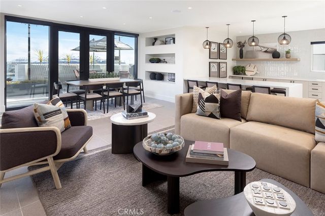 511 S Harbor 713, San Pedro, CA 90731
