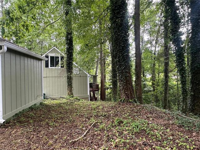 4911 Martins Crossing Road, Stone Mountain, GA 30088