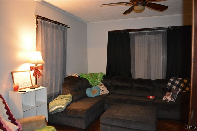 54 Whitesboro Street, Whitestown, NY 13495