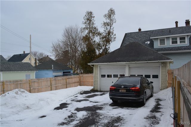 54 Whitesboro Street, Whitestown, NY 13495