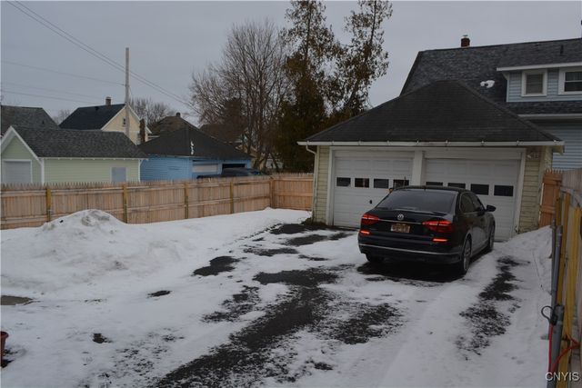 54 Whitesboro Street, Whitestown, NY 13495