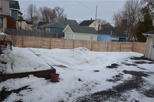 54 Whitesboro Street, Whitestown, NY 13495