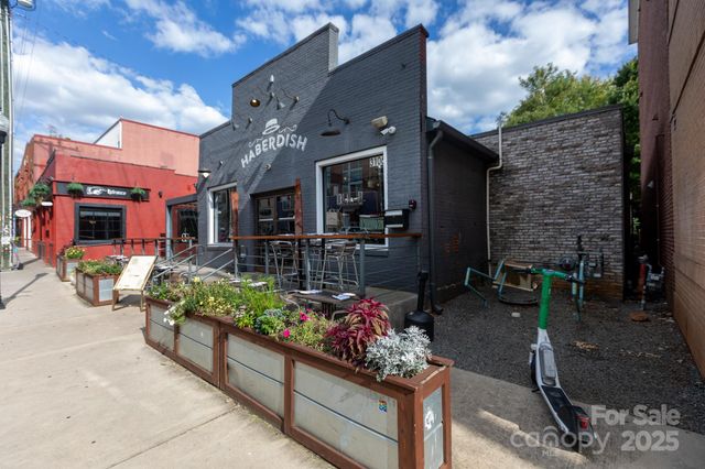 3959 Picasso Court, Charlotte, NC 28205