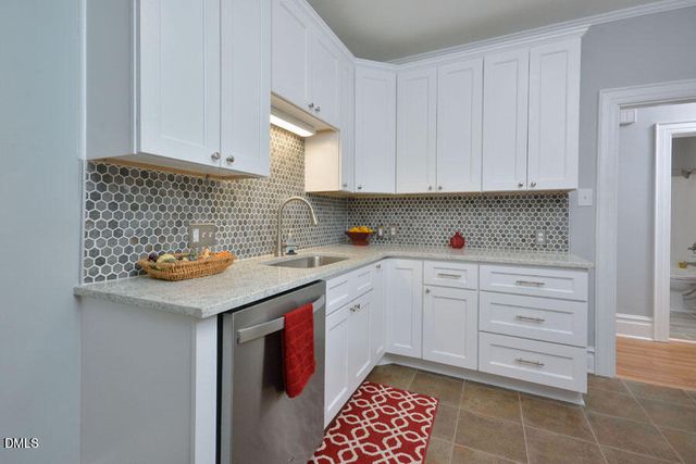 2307 Chapel Hill Road, Durham, NC 27707