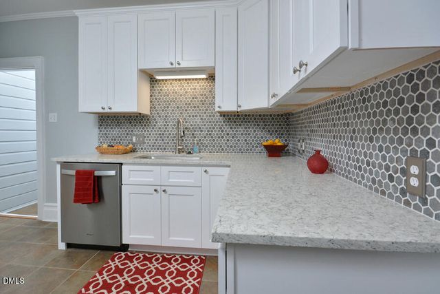 2307 Chapel Hill Road, Durham, NC 27707