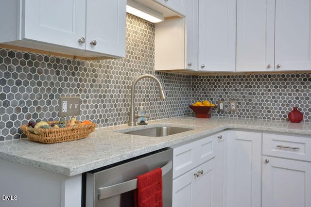 2307 Chapel Hill Road, Durham, NC 27707