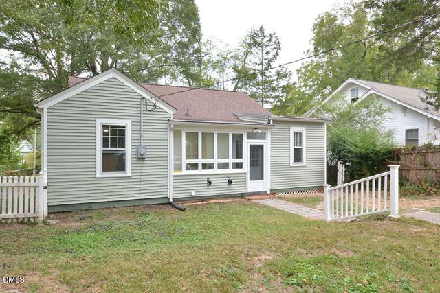 2307 Chapel Hill Road, Durham, NC 27707