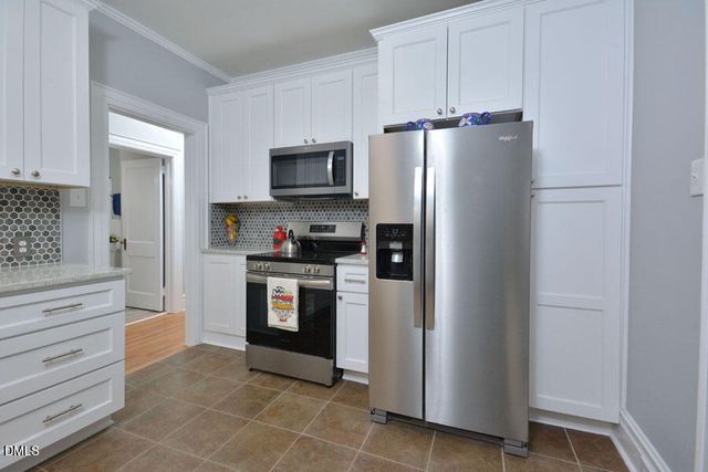 2307 Chapel Hill Road, Durham, NC 27707