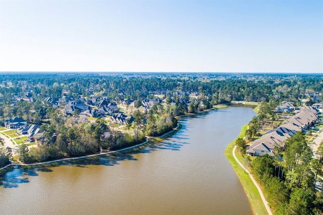 1354 Knollbridge Point Lane, Pinehurst, TX 77362