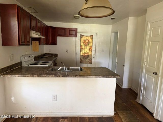 2001 43rd Avenue, Gulfport, MS 39501