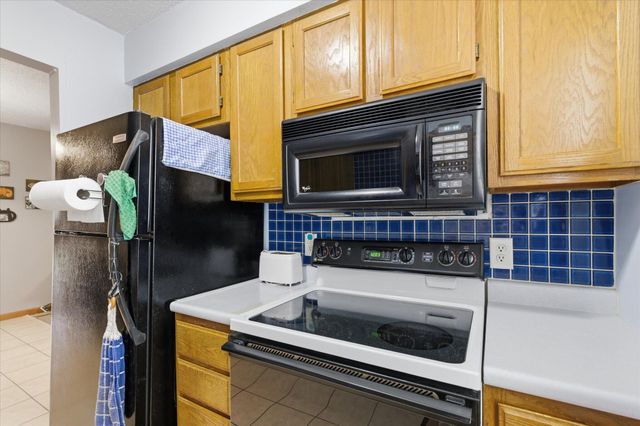 5759 S Ferguson Avenue, Springfield, MO 65810