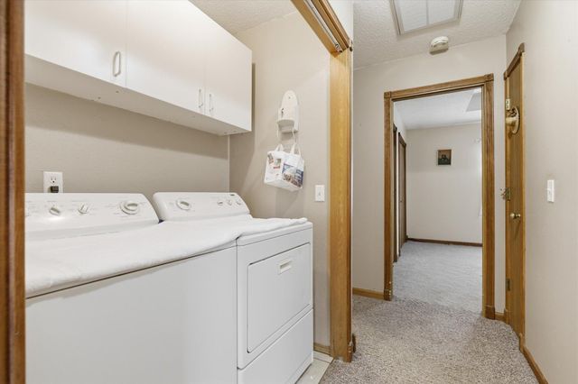 5759 S Ferguson Avenue, Springfield, MO 65810