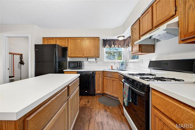 540 Gentle Breeze Drive, St Peters, MO 63376