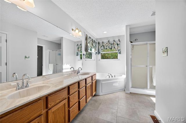 540 Gentle Breeze Drive, St Peters, MO 63376