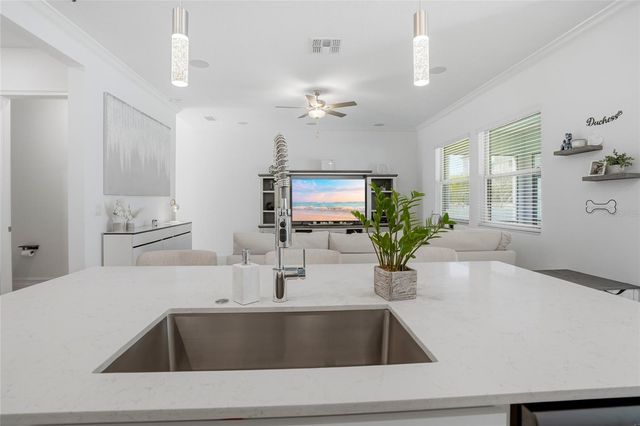 7709 S WALL STREET, Tampa, FL 33616