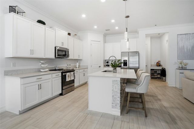 7709 S WALL STREET, Tampa, FL 33616