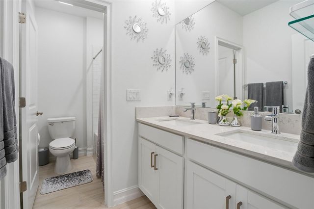 7709 S WALL STREET, Tampa, FL 33616