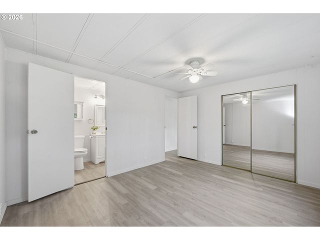 68258 RIDGE Rd, North Bend, OR 97459