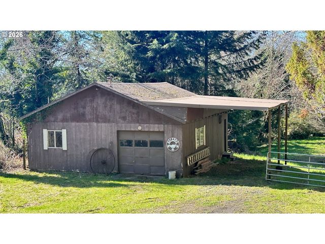 68258 RIDGE Rd, North Bend, OR 97459