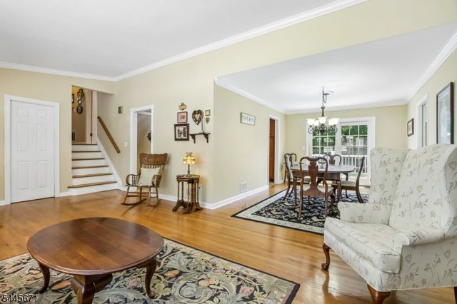 39 Whitney Dr, Berkeley Heights Twp., NJ 07922