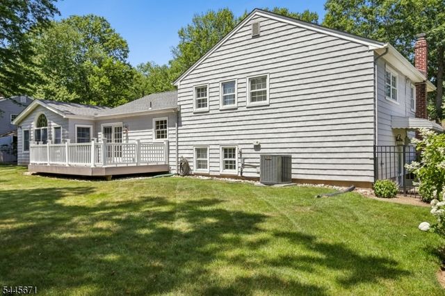 39 Whitney Dr, Berkeley Heights Twp., NJ 07922