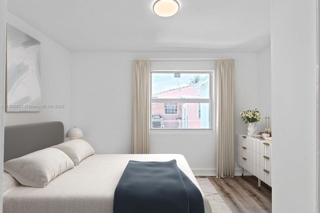 2847 Polk St, Hollywood, FL 33020