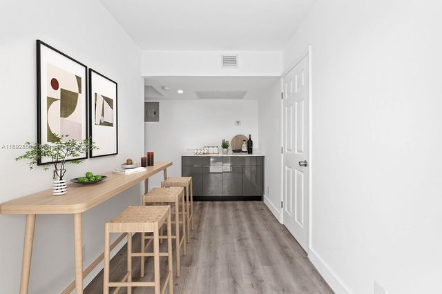 2847 Polk St, Hollywood, FL 33020