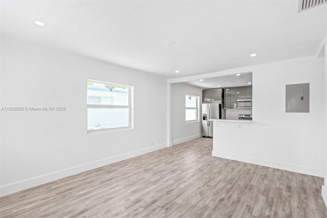 2847 Polk St, Hollywood, FL 33020